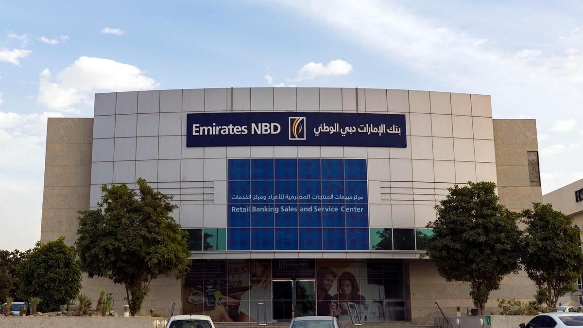 Emirates nbd bank. Банк Emirates NBD. Национальный банк Дубая. Банк в Дубае. NBD.